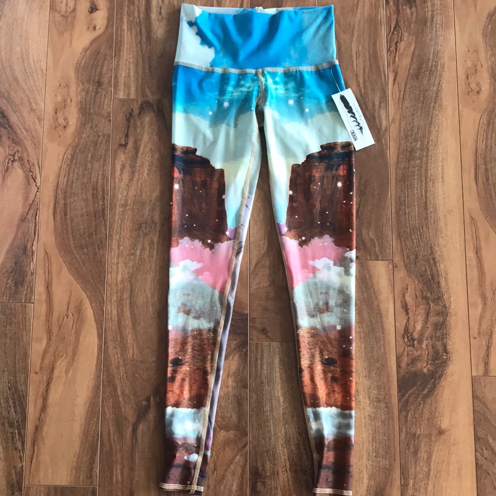 Teeki unicorn wrangler hot Pant